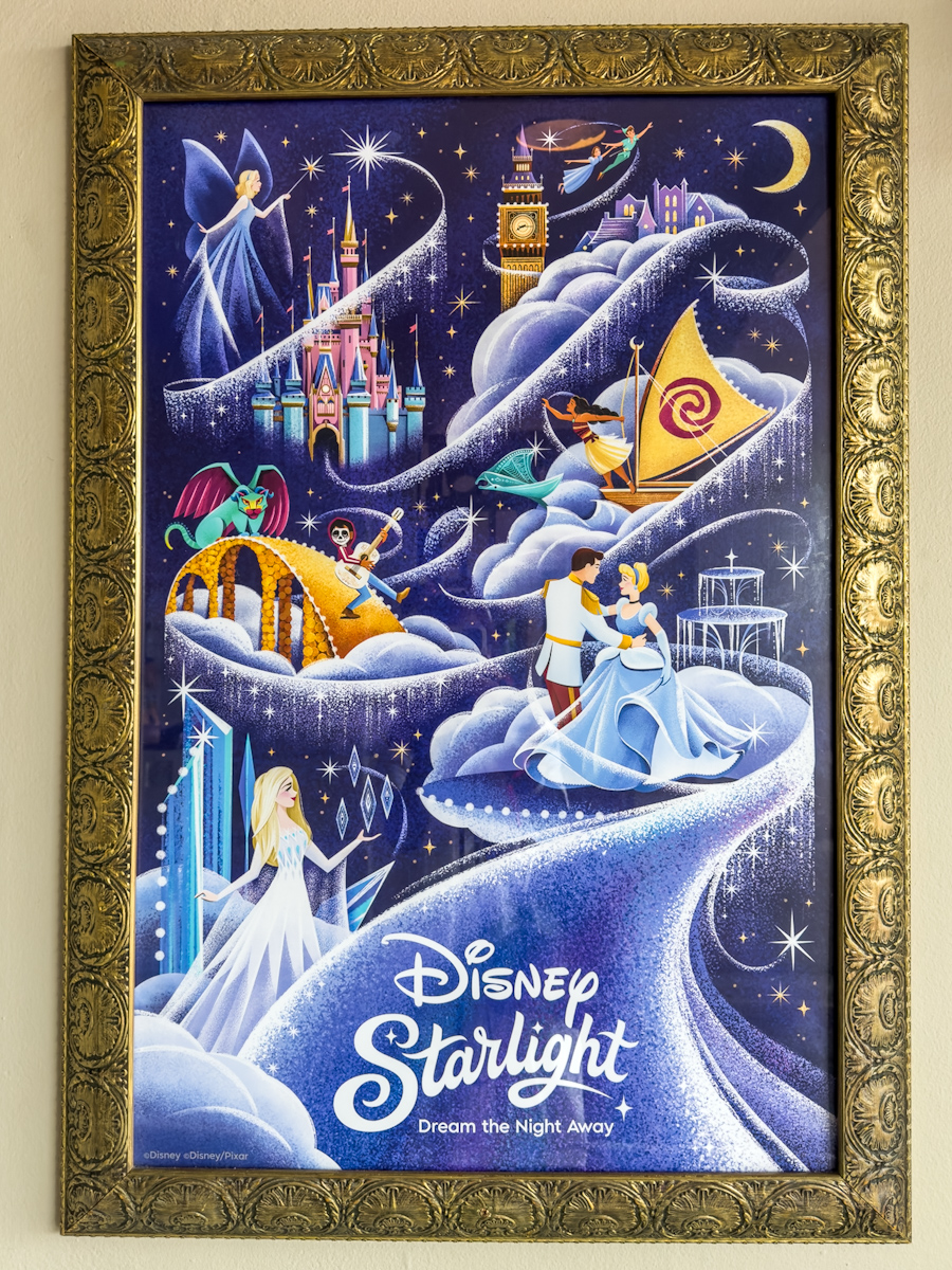 【マニア必見】東京ディズニーランド　10周年のポスター　マジックキングダム イマジニング・ザ・マジック “10イヤーズ・オブ・ドリームス
