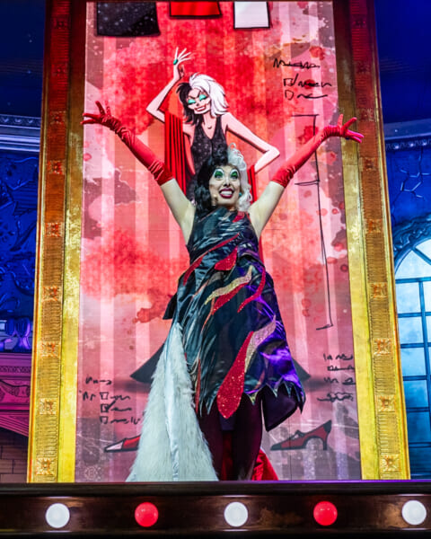 ディズニー・ハリウッド・スタジオ「ディズニーヴィランズ：アンフェアリー・エバー・アフター」クルエラ2