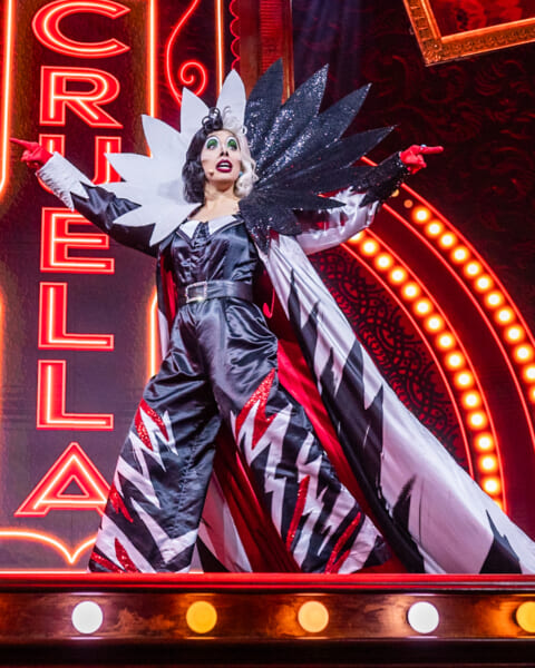 ディズニー・ハリウッド・スタジオ「ディズニーヴィランズ：アンフェアリー・エバー・アフター」クルエラ