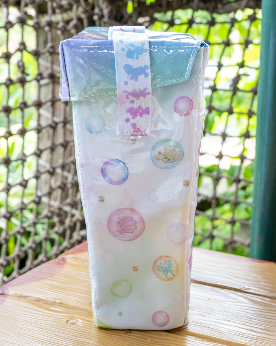 東京ディズニーシー“ダッフィー＆フレンズ20周年：カラフルハピネス”レギュラーボックス、スーベニアポップコーンケース付き　サイド