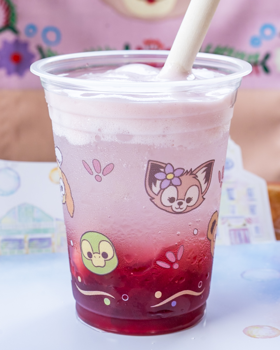 東京ディズニーシー“ダッフィー＆フレンズの「ウィッシング・ウィングス」”スパークリングドリンク（クランベリー）2