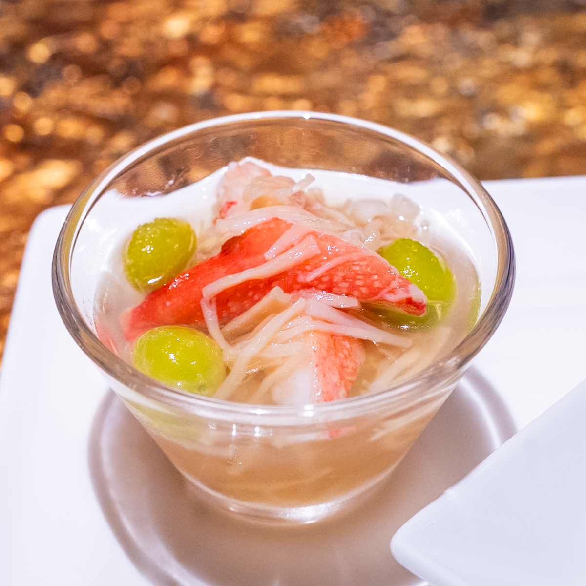 ズワイガニと揚げ豆腐のあんかけ