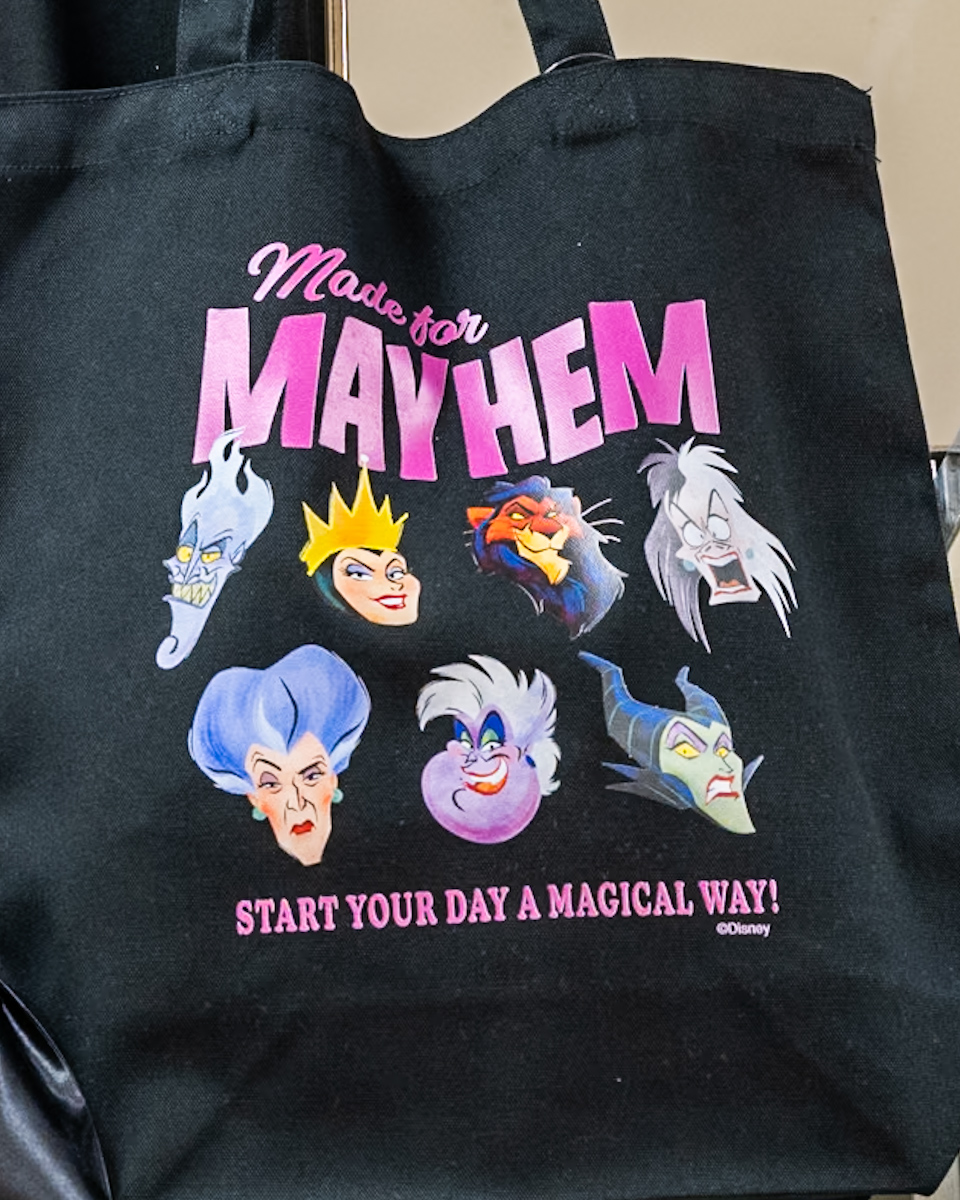 ［日本橋三越本店先行販売］ a.ヴィランズ Tシャツ/ブラック 5,201円　お顔