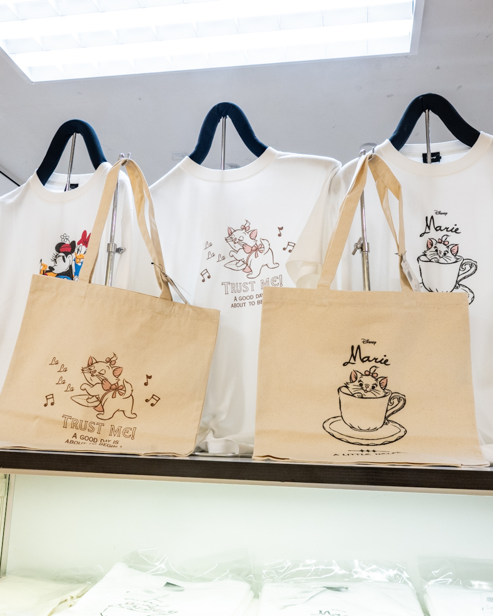 『おしゃれキャット』トートバッグ、Tシャツ