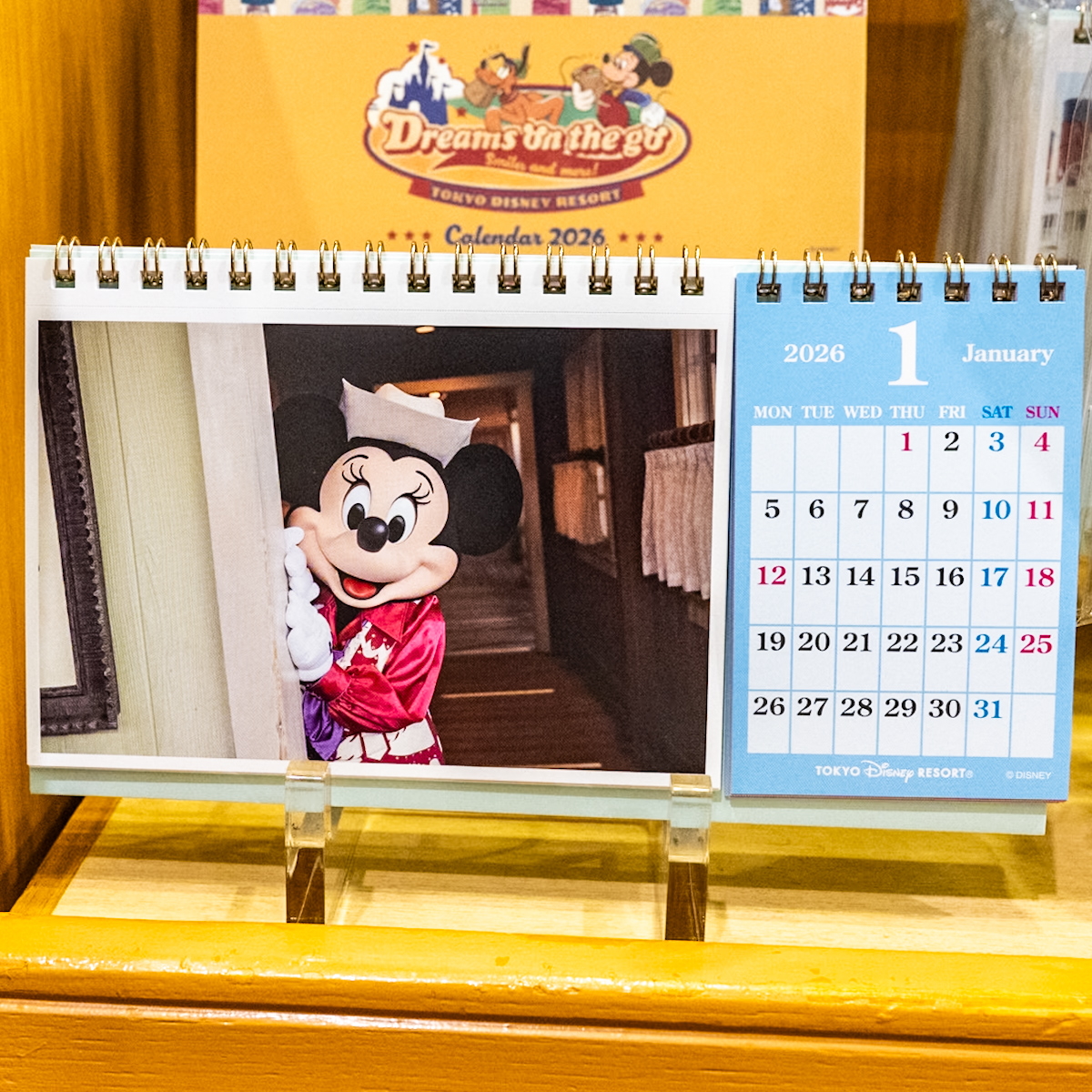 東京ディズニーリゾート卓上カレンダー（実写）2026　ミニーマウス