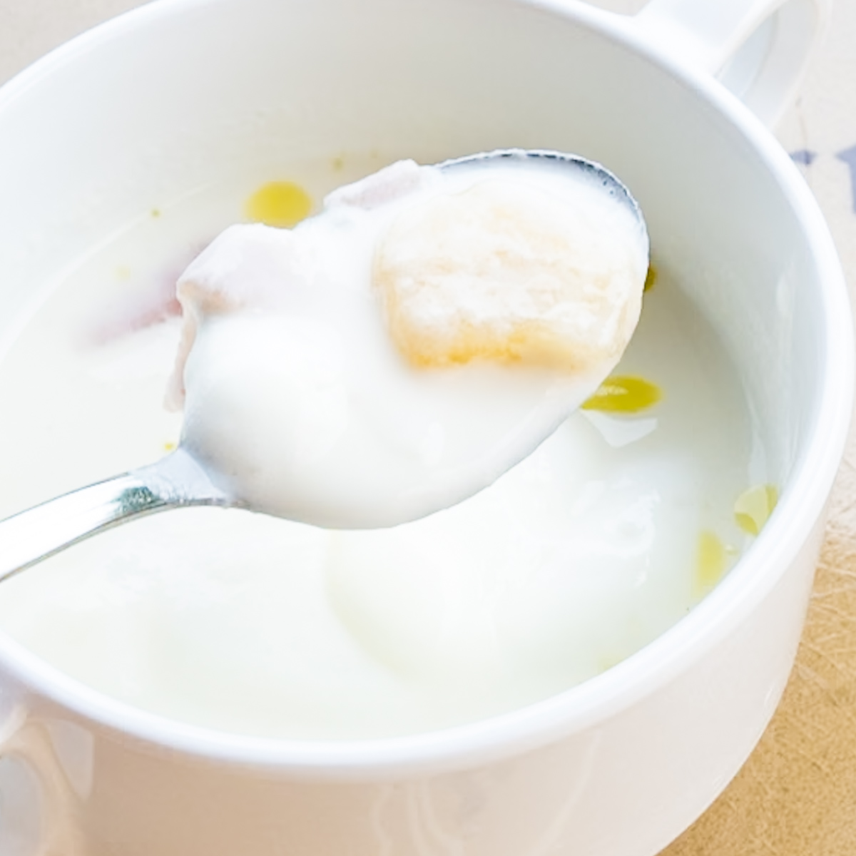 桃と生ハムの冷製クリームスープ1
