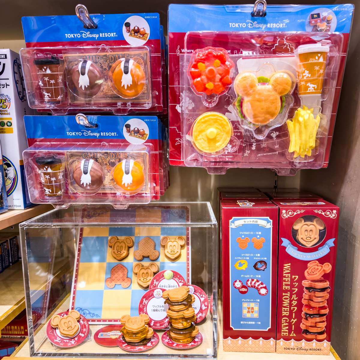 東京ディズニーランド ゲーム（ミッキーワッフルモチーフ）お土産