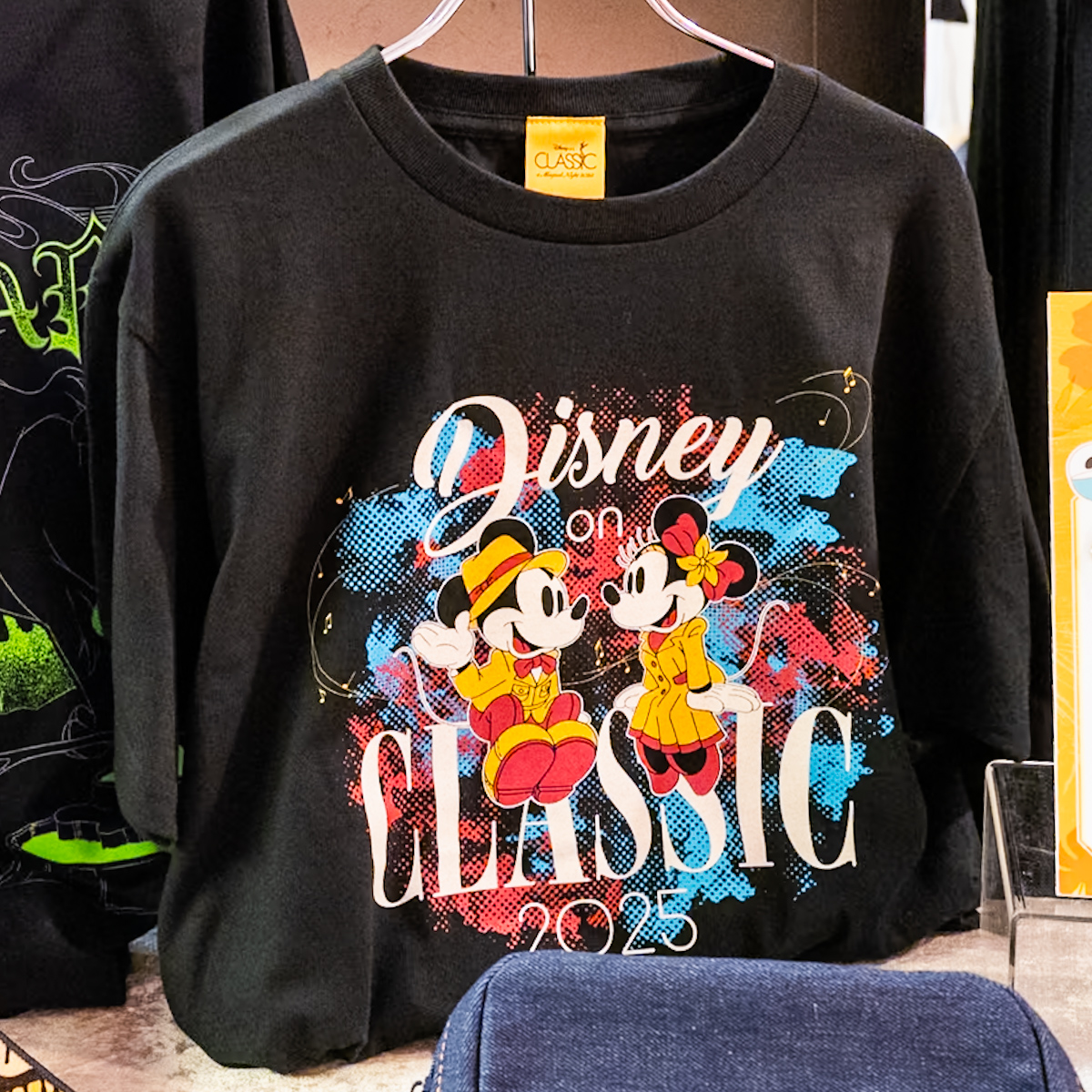 ミッキー＆ミニーTシャツ