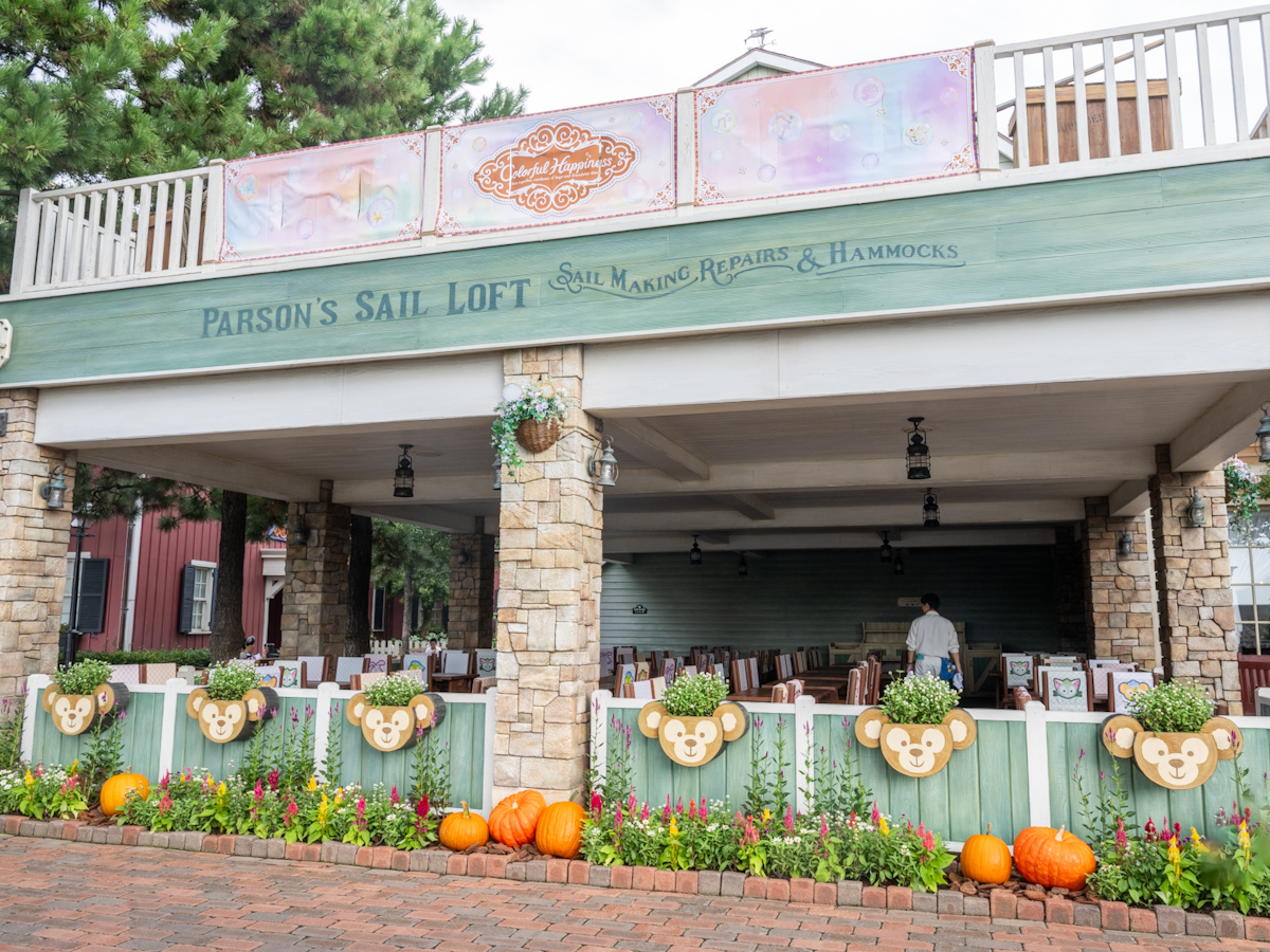 東京ディズニーシー”ディズニー・ハロウィーン2025”デコレーション　アメリカンウォーターフロント　ケープコッド2