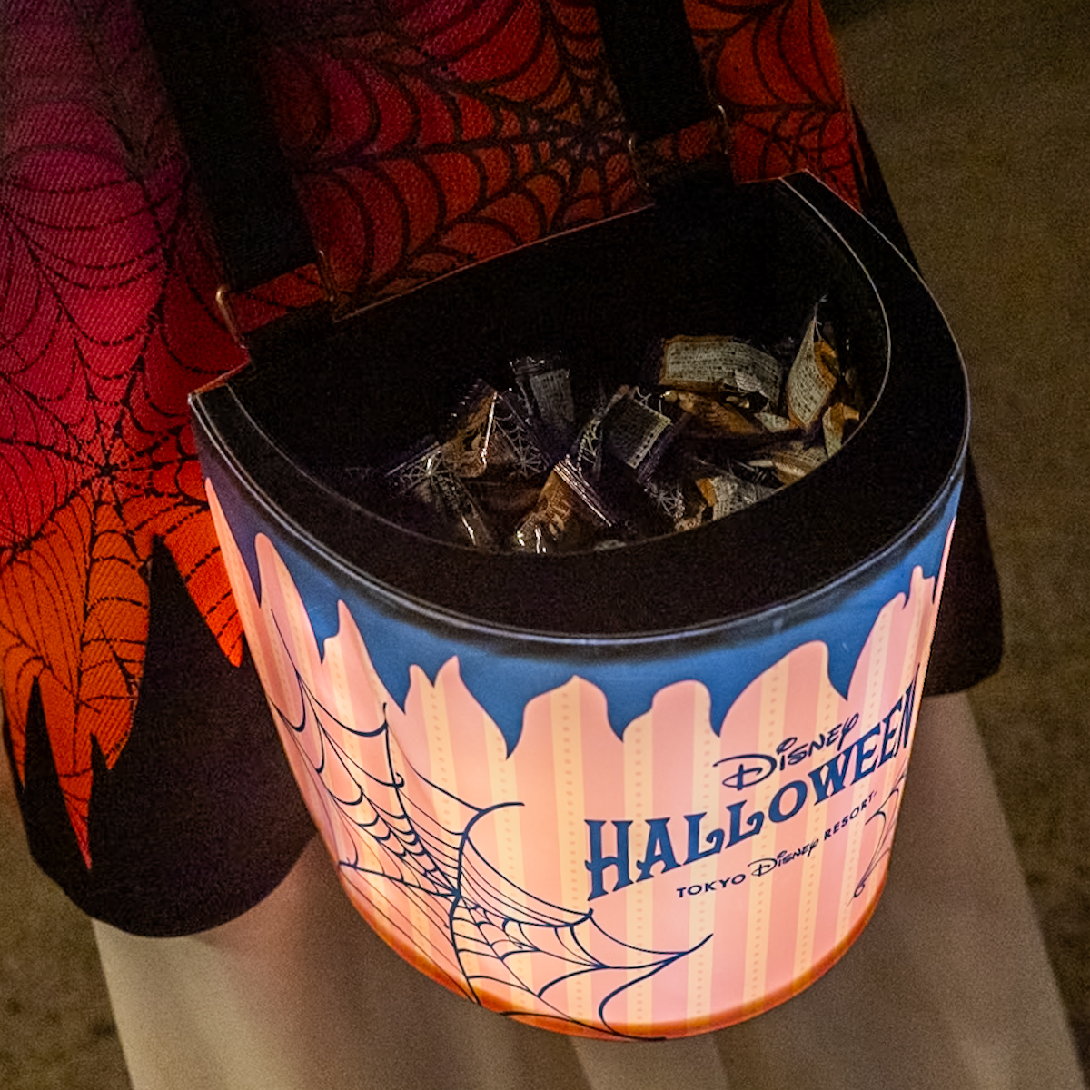 メディテレーニアンハーバー キャンディー配り