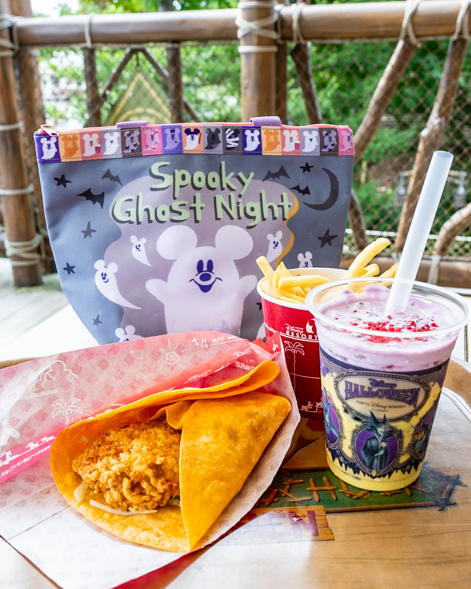 東京ディズニーランド「キャンプ・ウッドチャック・キッチン」シェフのおすすめセット　ランチケース付き