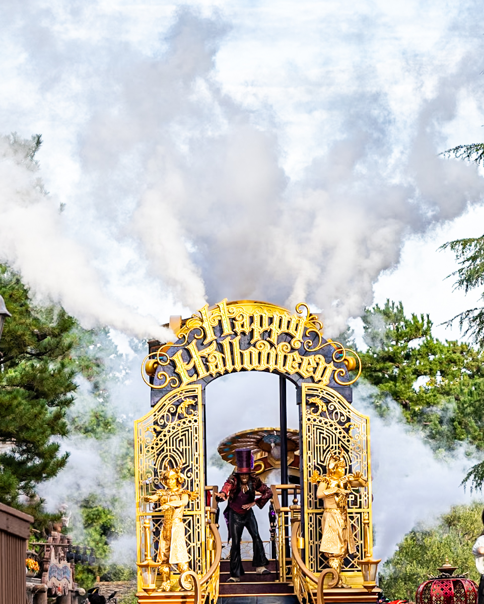 東京ディズニーランド”ディズニー・ハロウィーン2025”「ザ・ヴィランズ・ハロウィーン“IntotheFrenzy”」