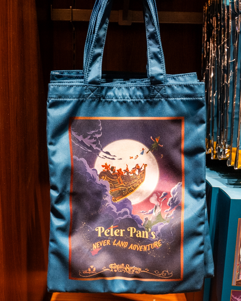 ピーターパンのネバーランドアドベンチャートートバッグ