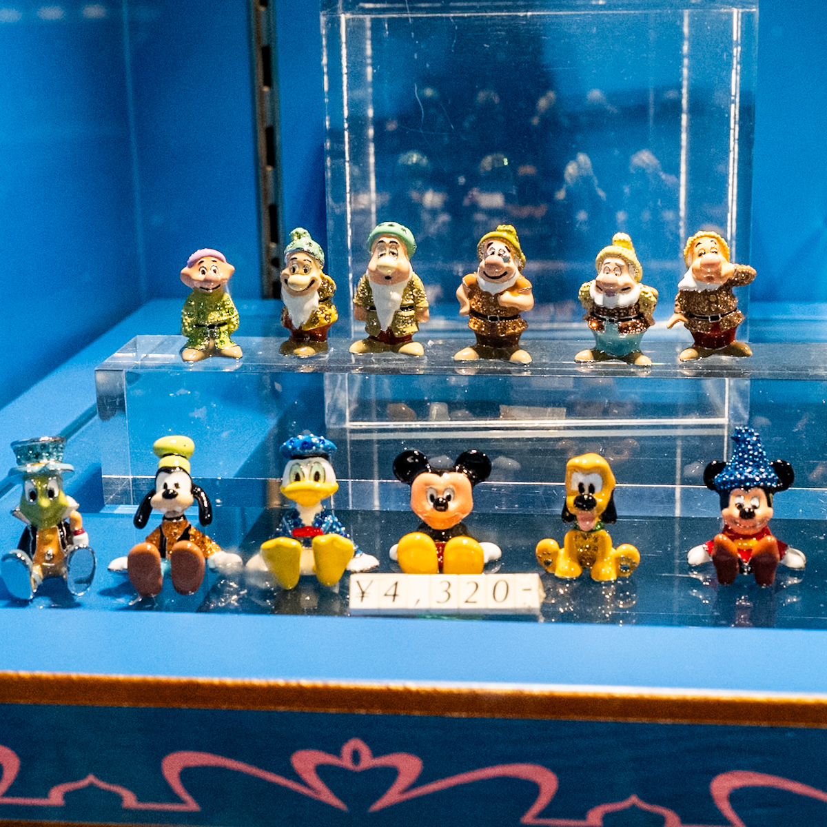 フィギュア置物