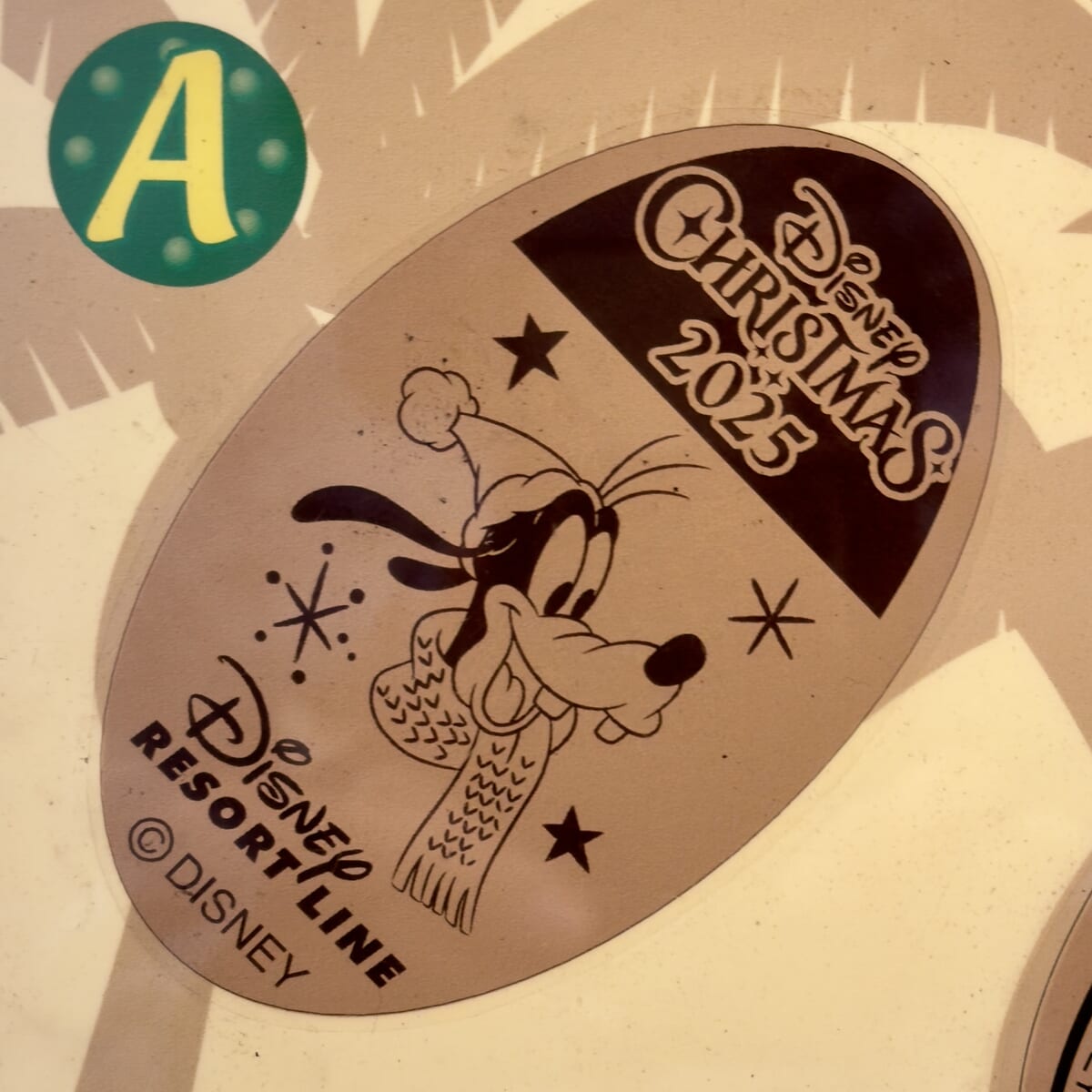 ディズニーリゾートライン"ディズニー・クリスマス2025"スーベニアメダル グーフィー