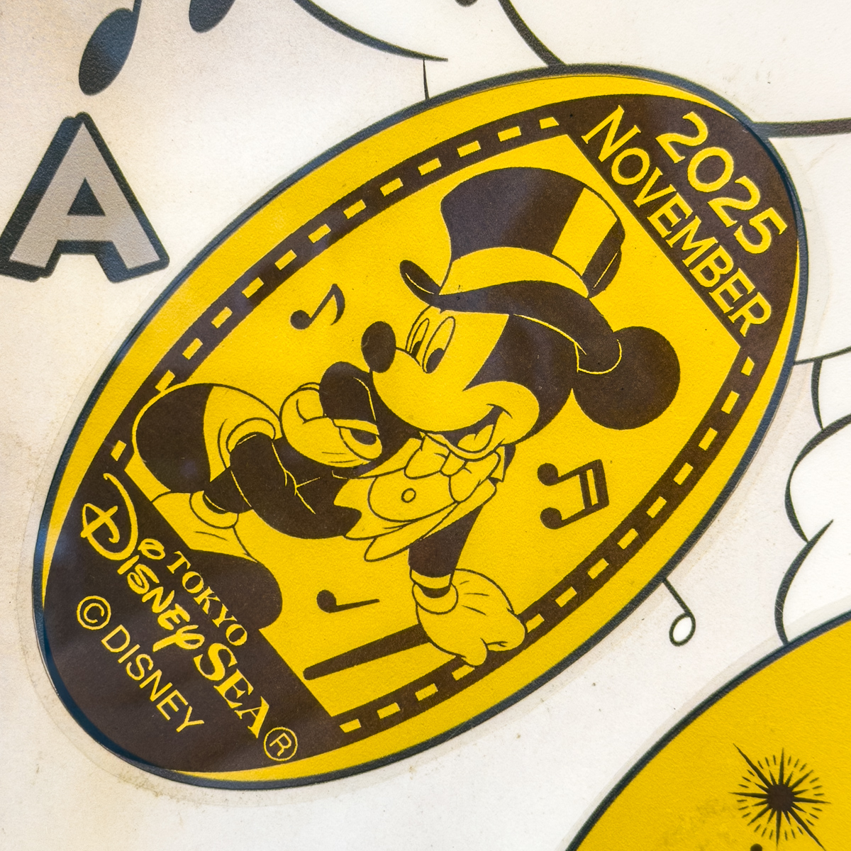 2025年版！東京ディズニーランド マンスリースーベニアメダル