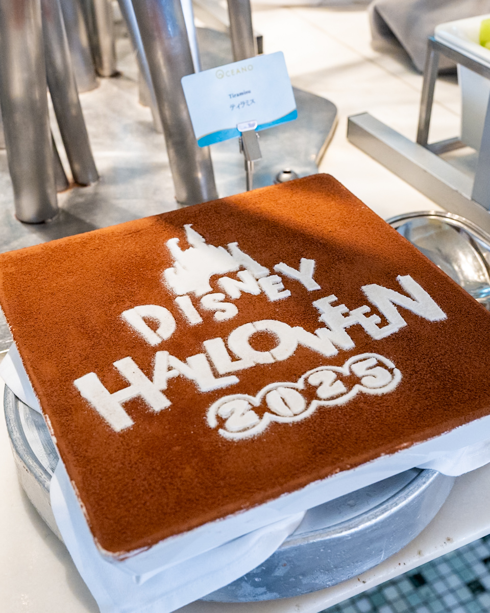 東京ディズニーシー・ホテルミラコスタ「オチェーアノ」”ディズニー・ハロウィーン2025”ブッフェ デザート ティラミス