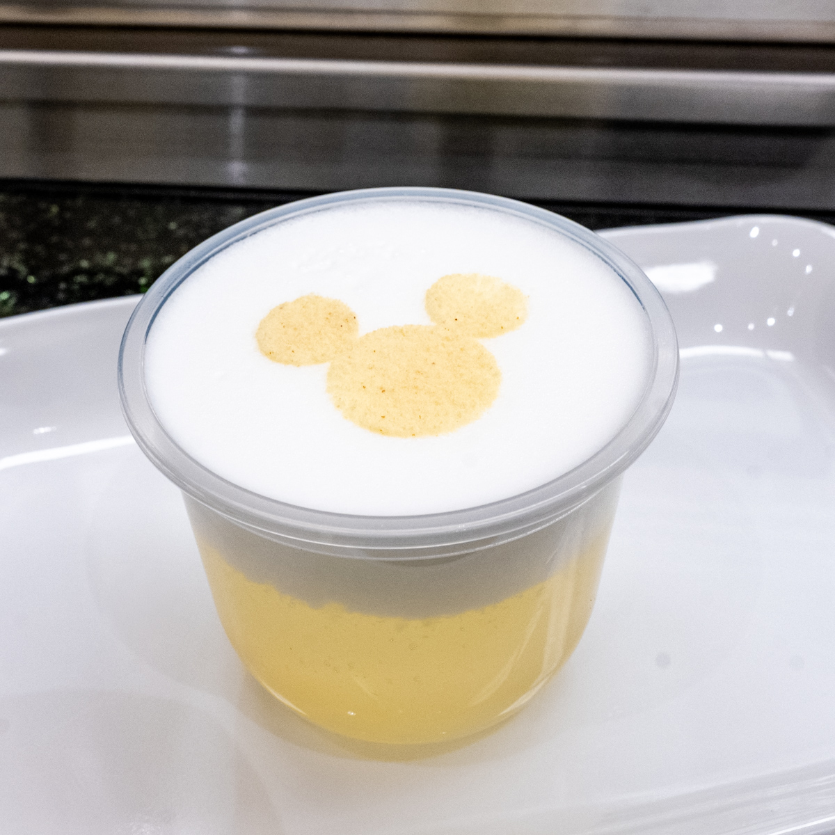 ミッキーハニーレモンラテ