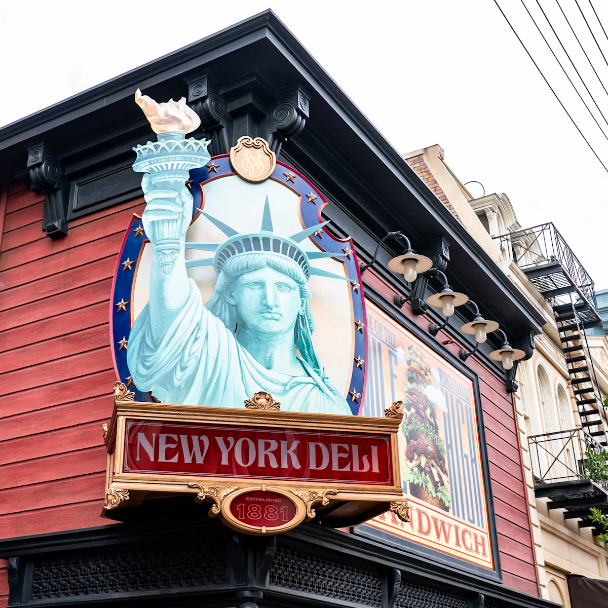 東京ディズニーシー／アメリカンウォーターフロント「ニューヨーク・デリ」