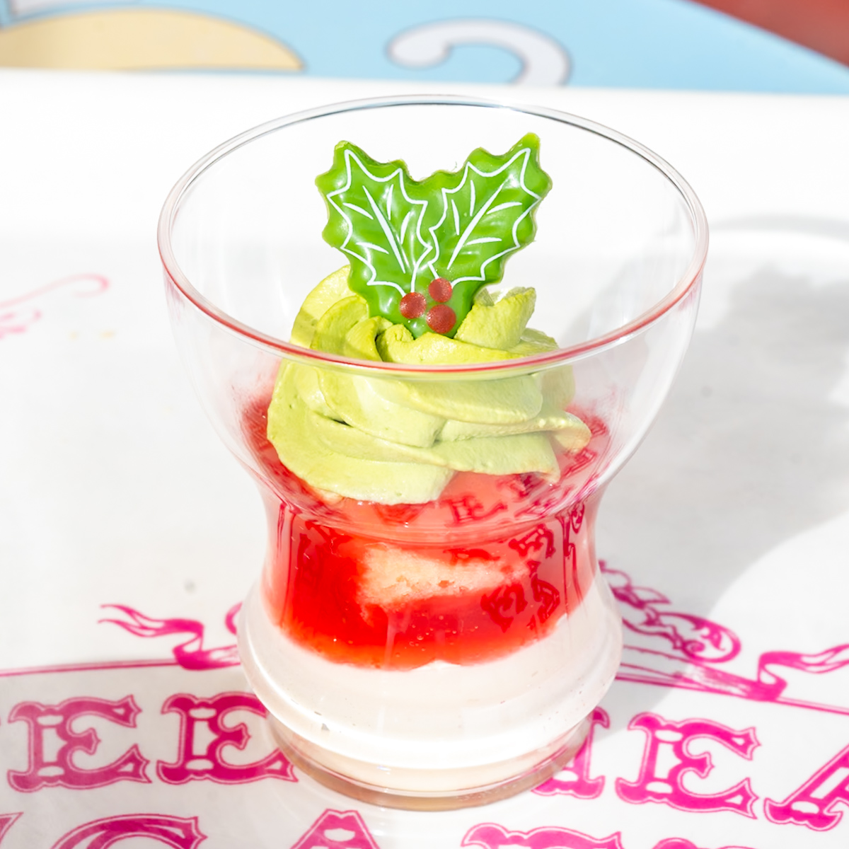 ストロベリーケーキカップ