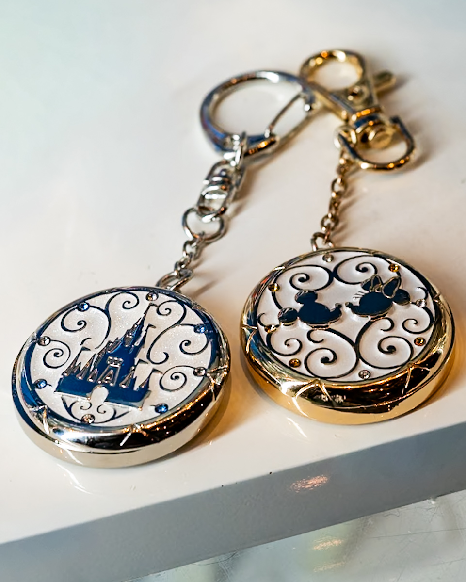 東京ディズニーリゾートミラーチャームお土産