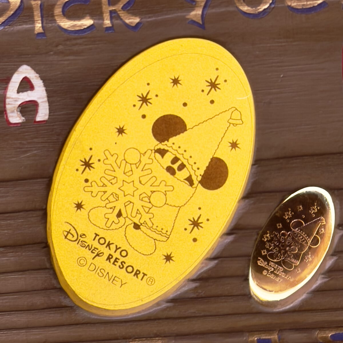 東京ディズニーシー"ディズニー・クリスマス2025"スーベニアメダル