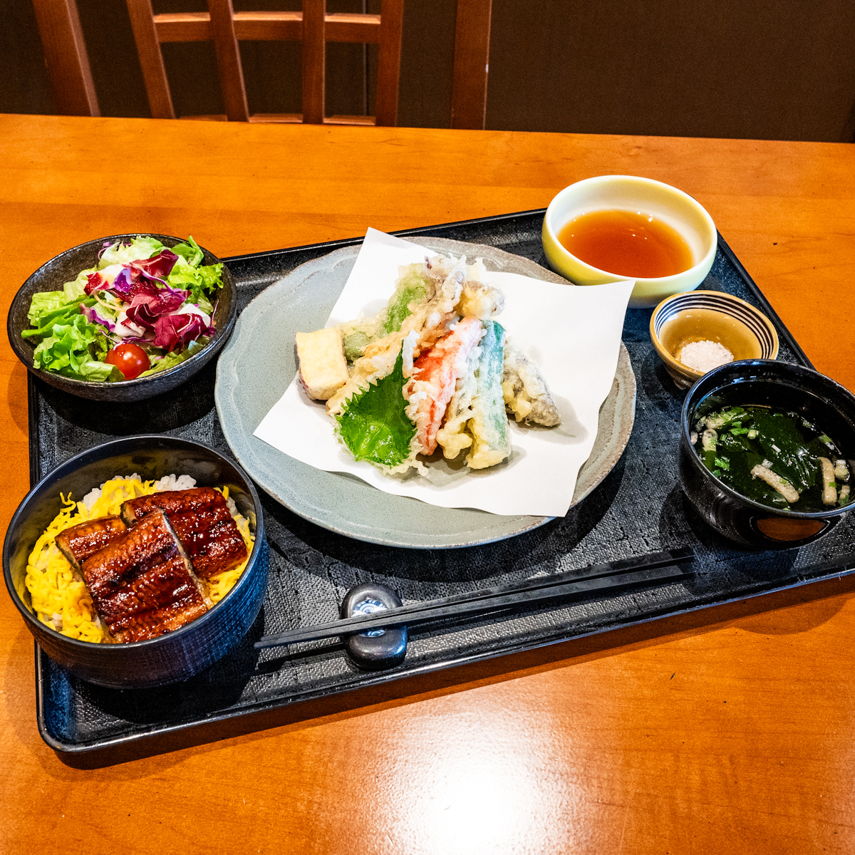 八種の野菜天麩羅膳