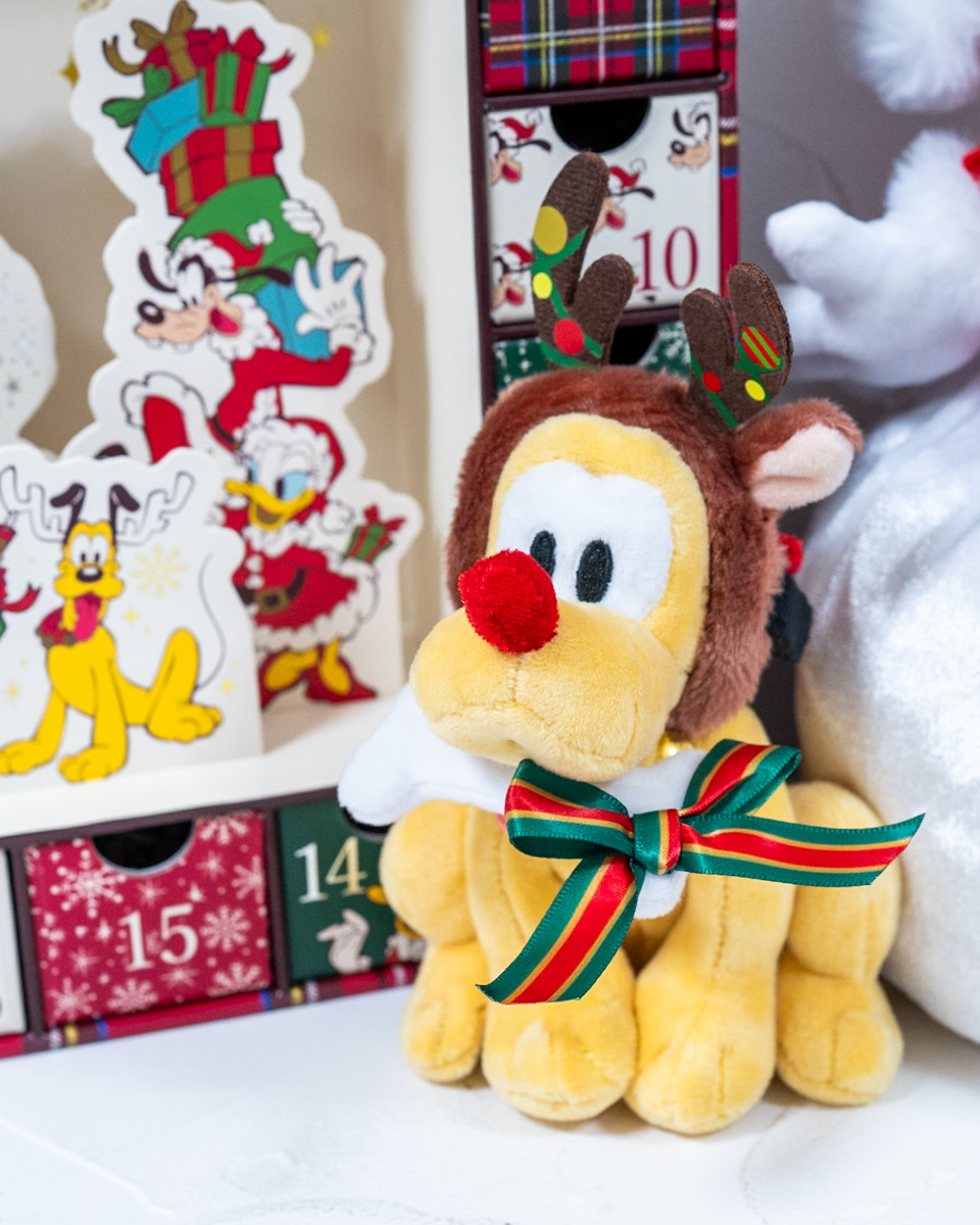 プルート ぬいぐるみキーホルダー・キーチェーン DISNEY CHRISTMAS