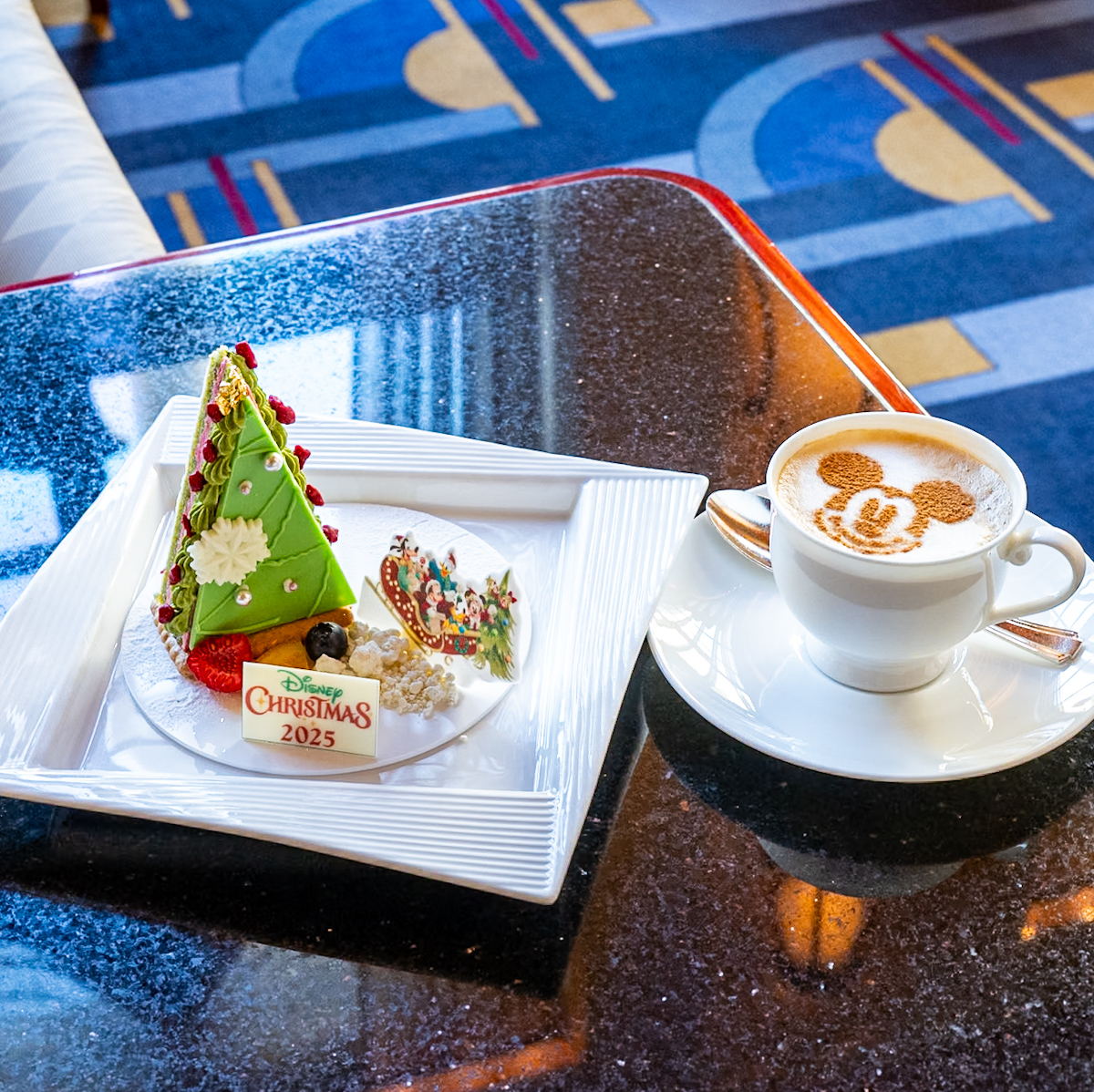 ”ディズニー・クリスマス2025”ケーキセット