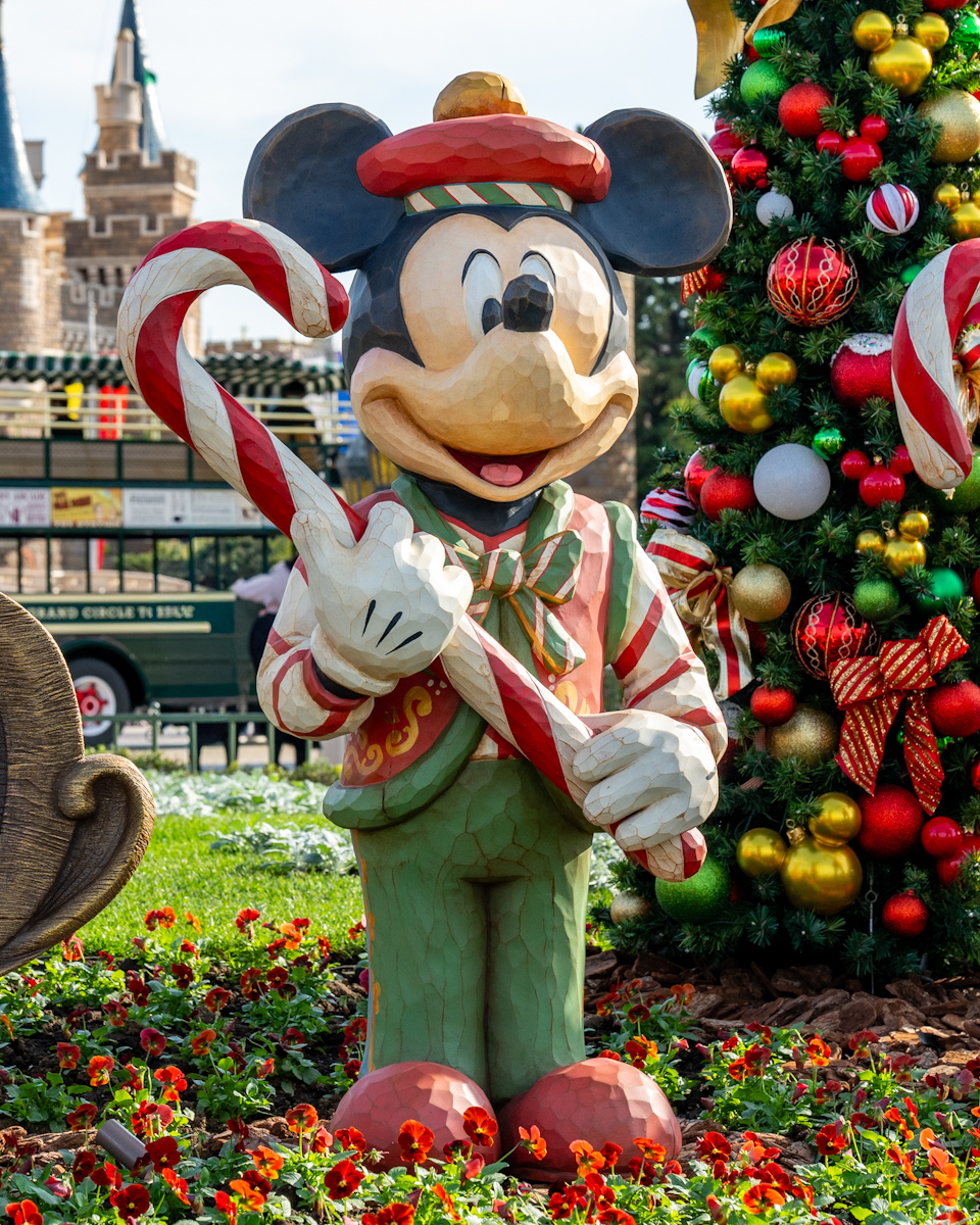 新パレード「トイズ・ワンダラス・クリスマス！」デザインも！東京