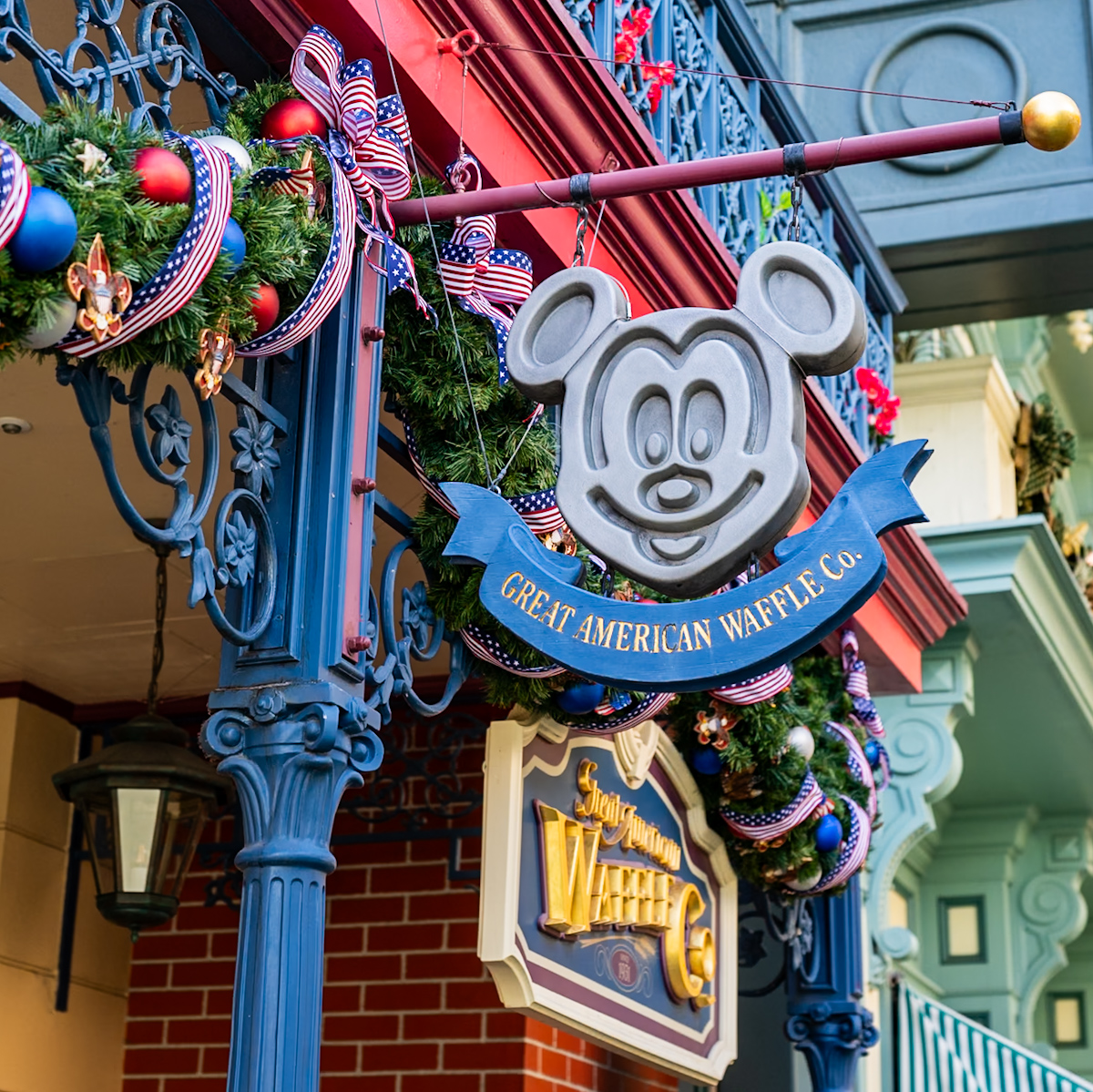 東京ディズニーランド／ワールドバザール「グレートアメリカン・ワッフルカンパニー」クリスマス