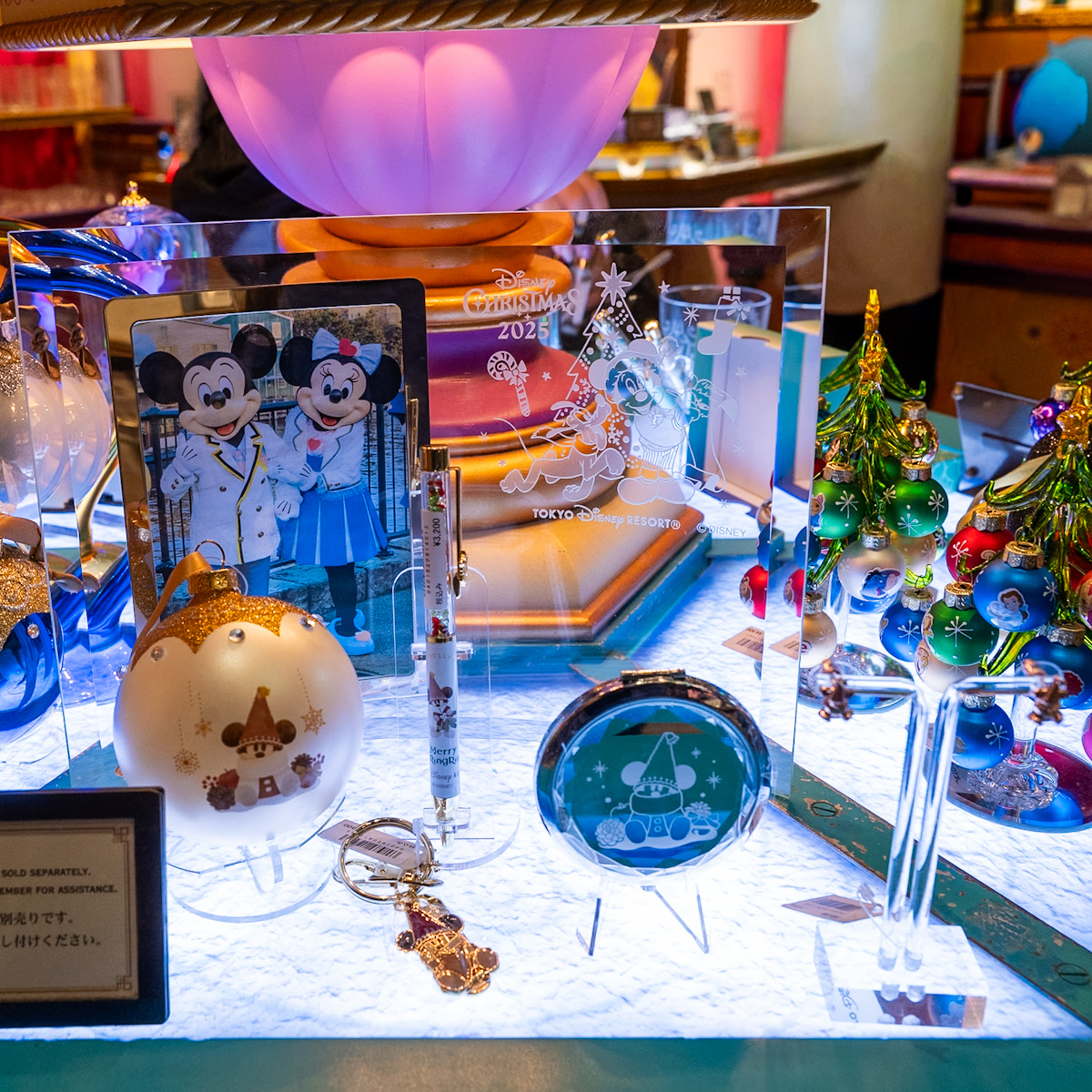 東京ディズニーランド”ディズニー・クリスマス2025"ガラスグッズ・お土産