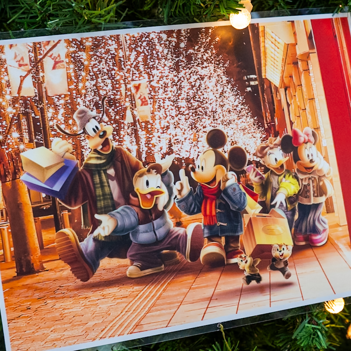 丸の内エリア“MARUNOUCHI BRIGHT HOLIDAY 2025「Disney JOYFUL MOMENTS」”1