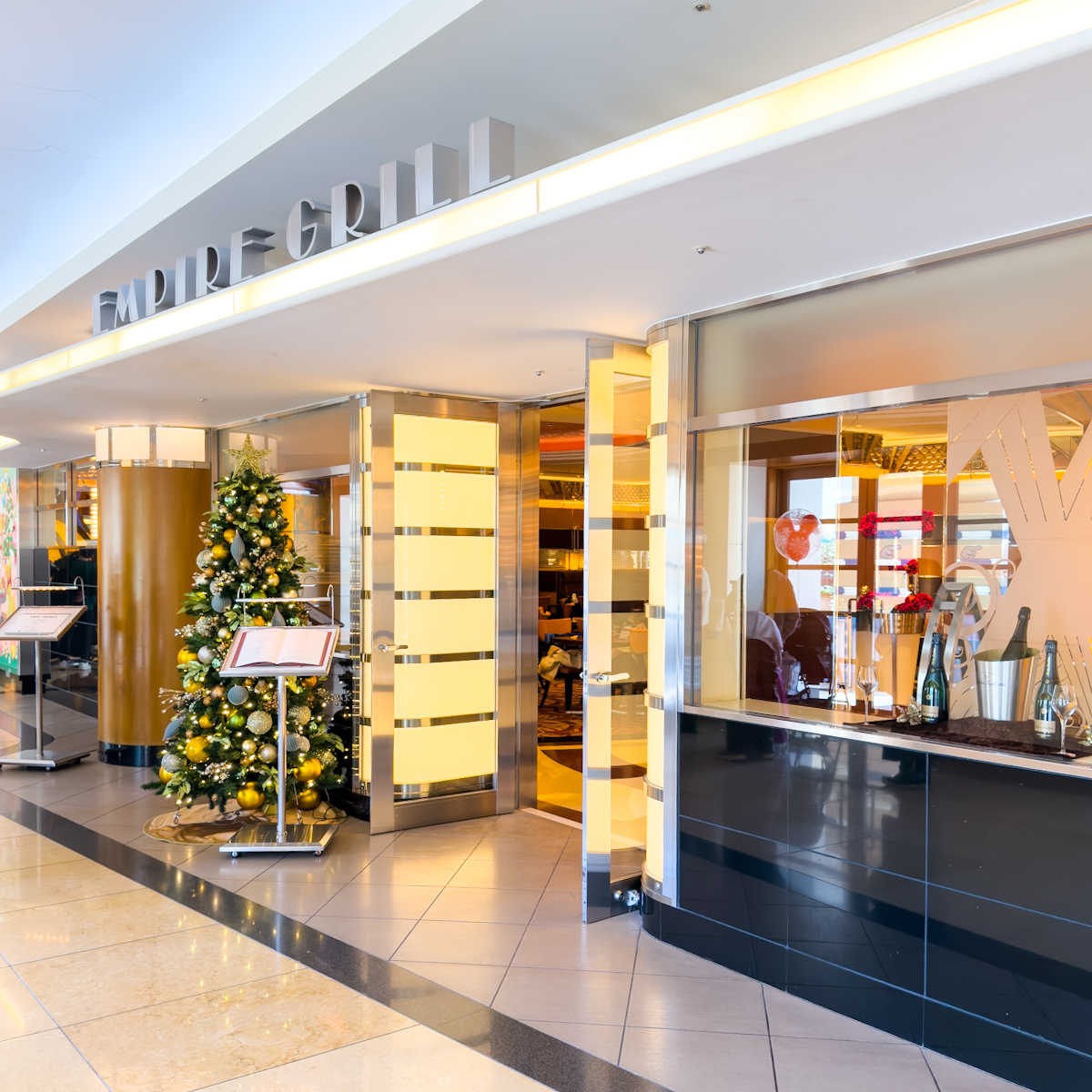 ディズニーアンバサダーホテル「エンパイア・グリル」