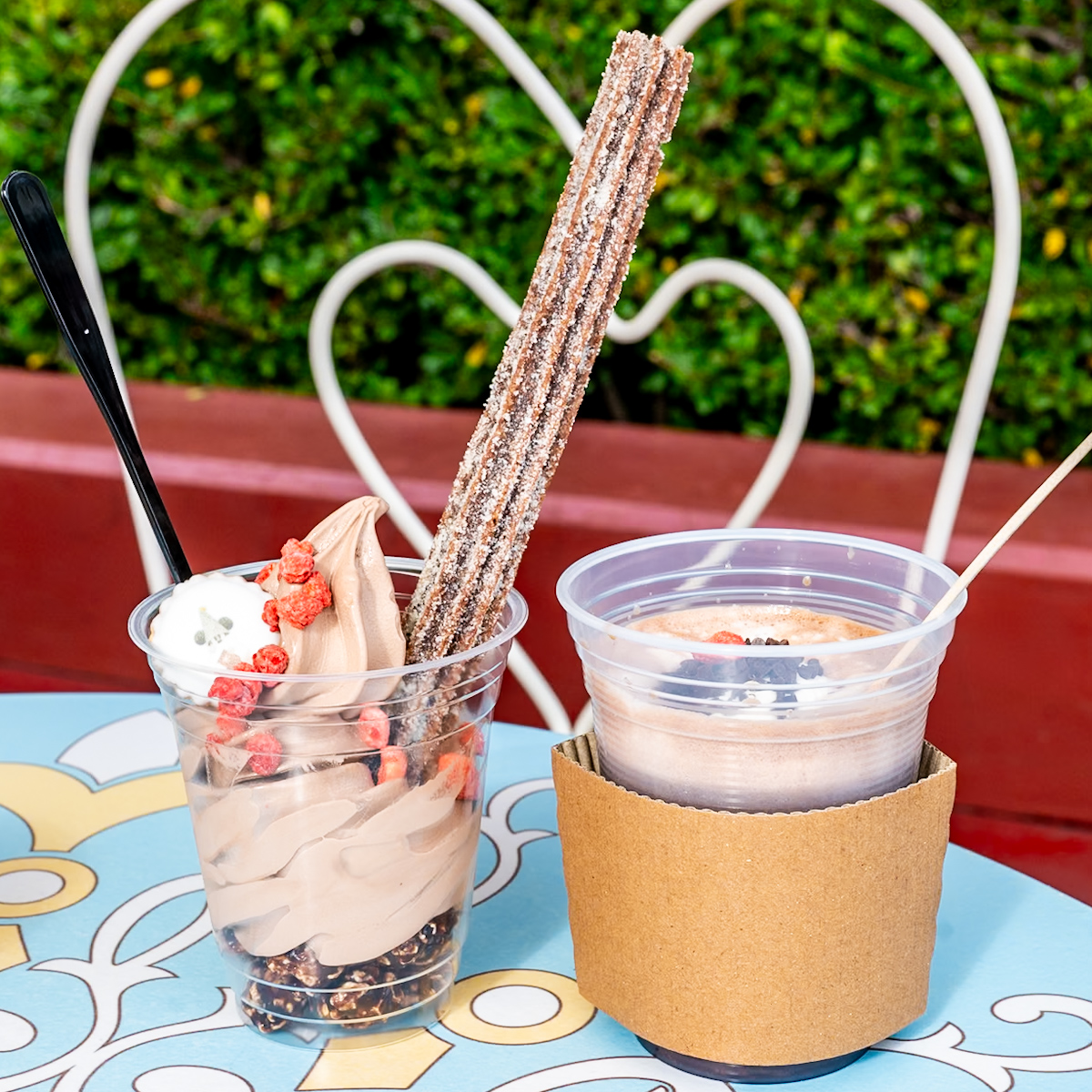 東京ディズニーランド「ホットチョコレート&ストロベリー」