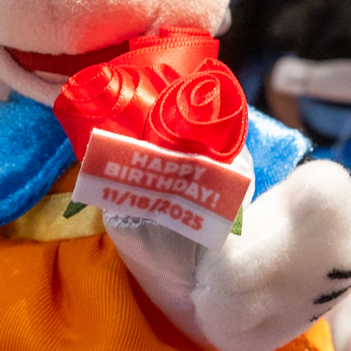 ミニーマウスお誕生日ぬいぐるみバッジ1