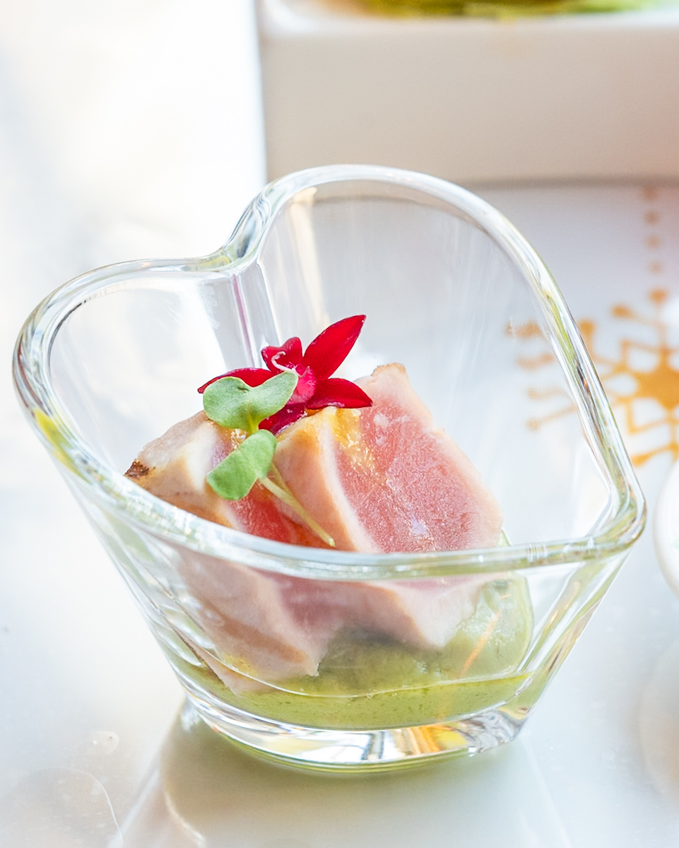 マグロのハーブマリネ