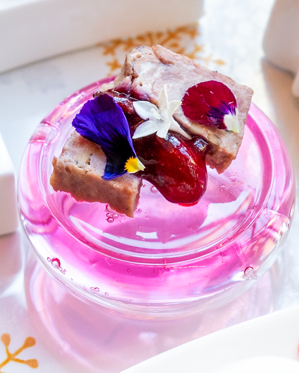 ベリーソースと豚肉のパテ