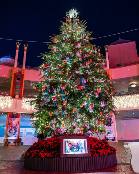 ズートピアクリスマスツリー　イクスピアリ
