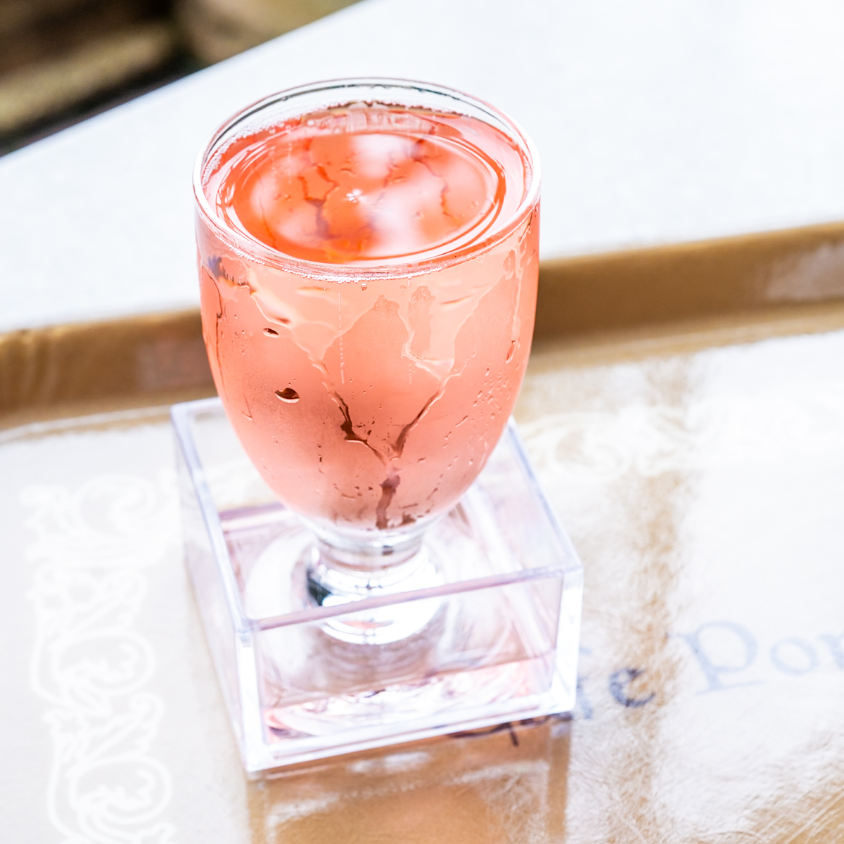 ロゼ・スパークリング（グラス）