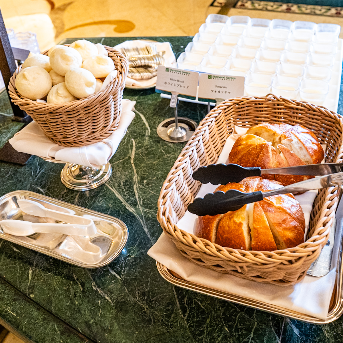 ホワイトブレッド・フォカッチャ