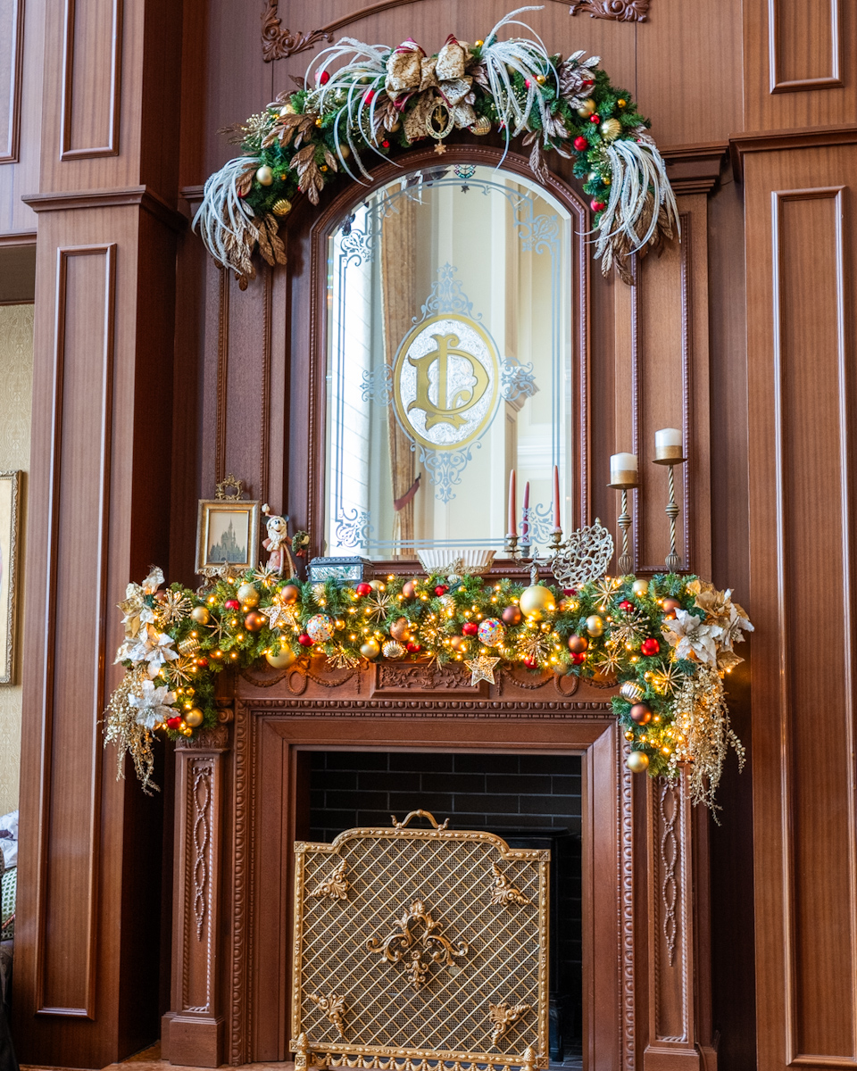 ドリーマーズ・ラウンジ　クリスマスデコレーション　ミッキー