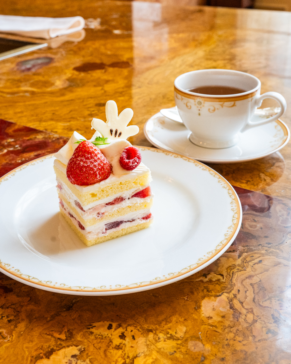 ドリーマーズ・ラウンジ　ケーキセット