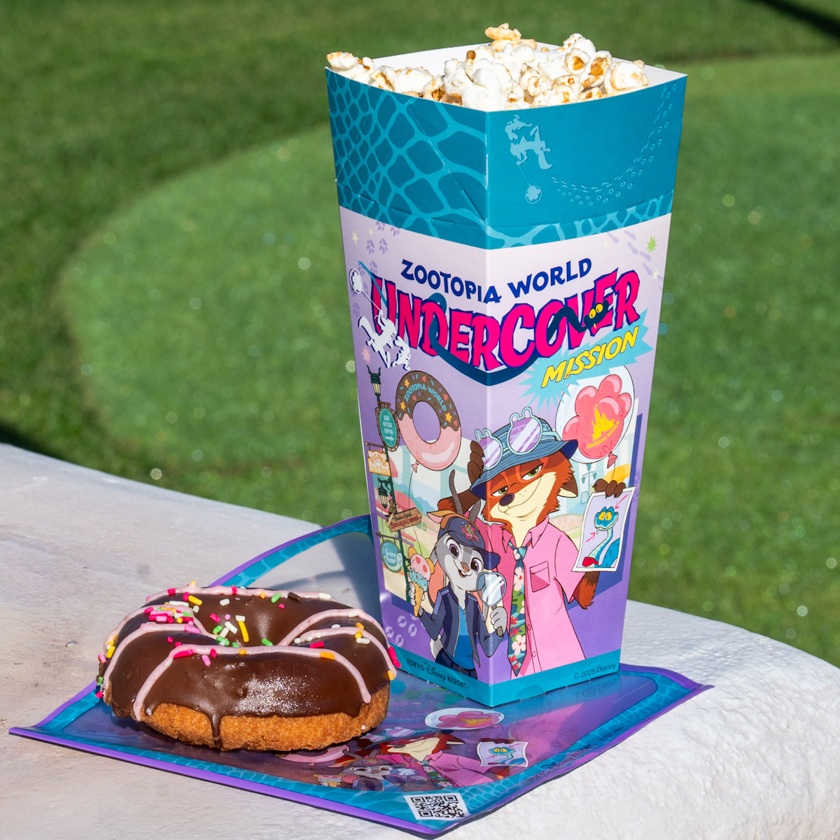 東京ディズニーリゾート 『ズートピア２』メニュー（チョコドーナツ・ポップコーン）