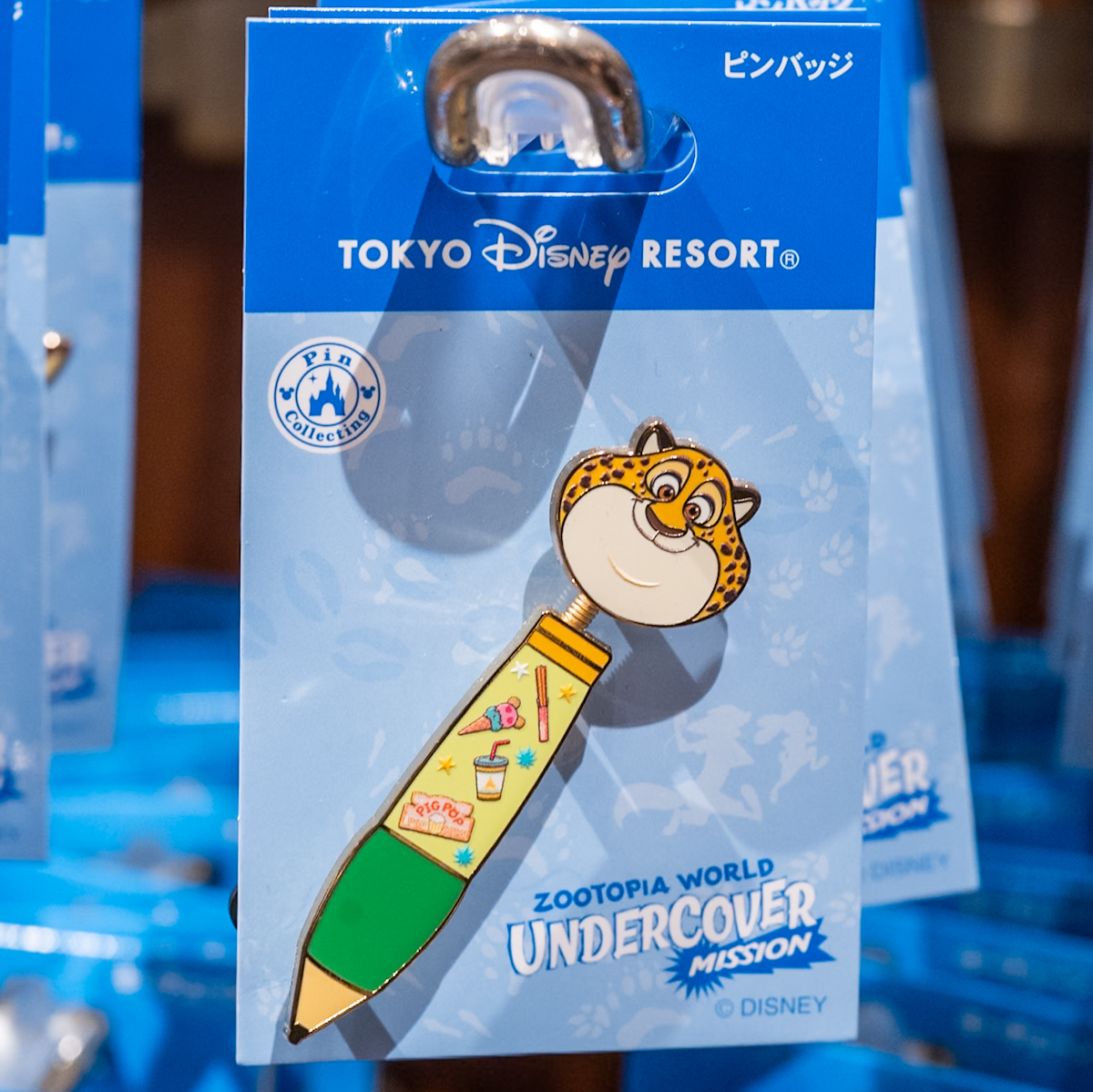 クロウハウザーピンバッジ