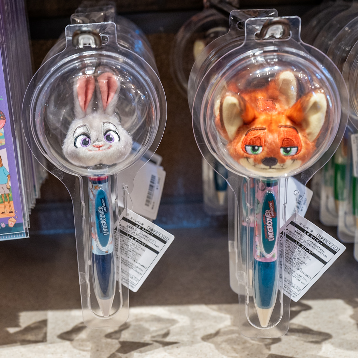 ニック・ジュディボールペン　揺れる