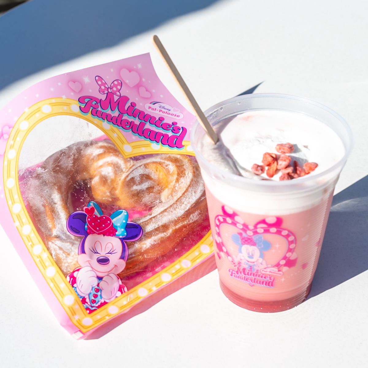 東京ディズニーランド「ディズニー・パルパルーザ”ミニーのファンダーランド”」ホットベリードリンク