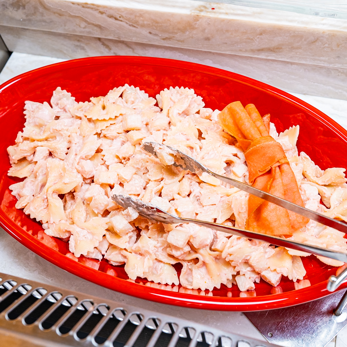 明太子とサワークリームのパスタサラダ