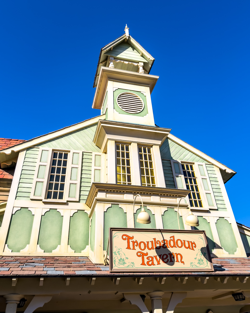 トルバドールタバン