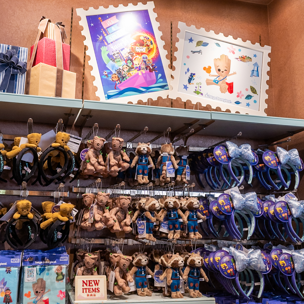 東京ディズニーランド「イッツ・ア・スモールワールド with グルート」グッズまとめ